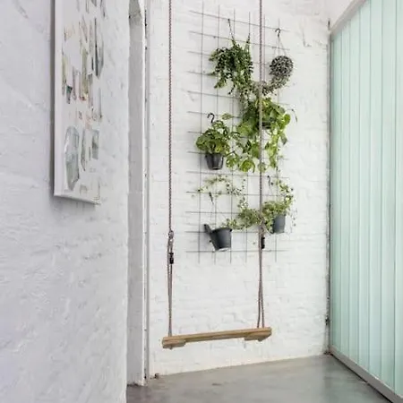 Lightful Architectural House Дом отдыха *