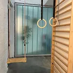 Lightful Architectural House Будинок відпочинку