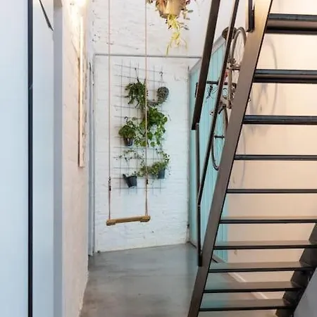 Lightful Architectural House بيت للعطل *