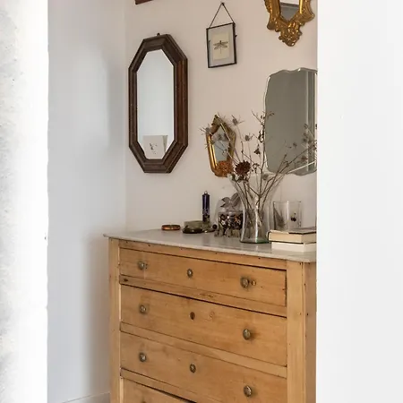 بيت للعطل Lightful Architectural House *