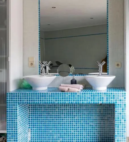 Lightful Architectural House * 헨트