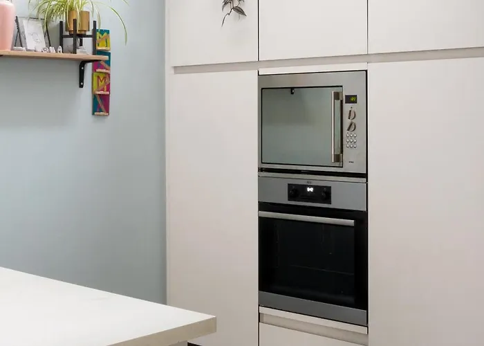 Lightful Architectural House 펜션 헨트